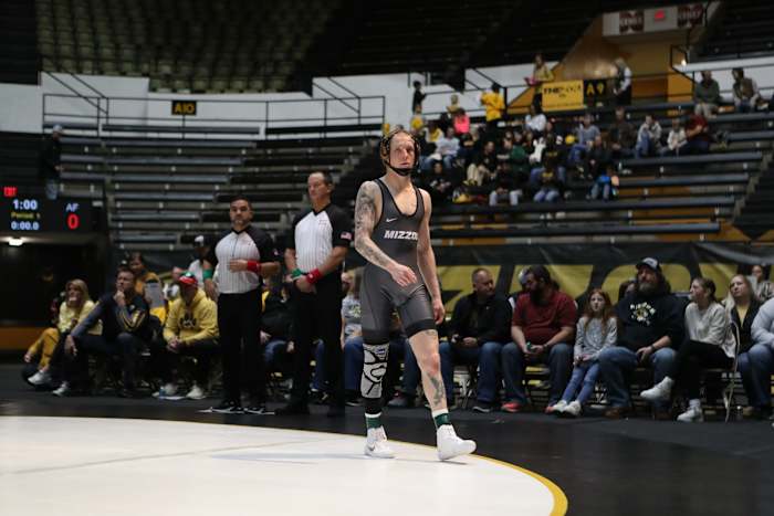 No. 14 redshirt junior Noah Surtin (125) during his match against No. 18 Air Force sophomore Tucker Owens.